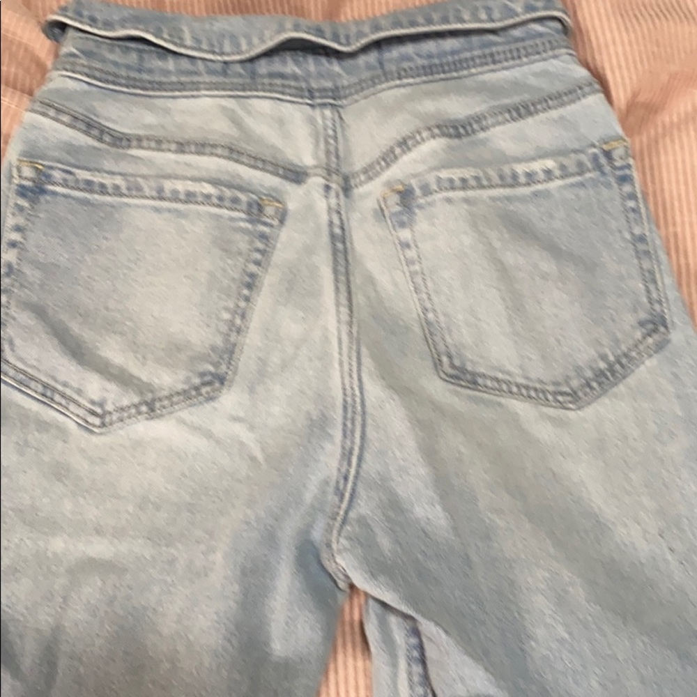 Jeans - Picture 2 of 3